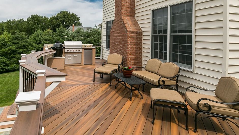 Custom Deck Design + Construction | Dream Outdoor Living Space